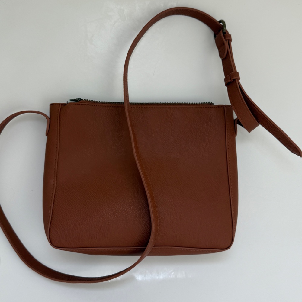 Universal Thread Purse